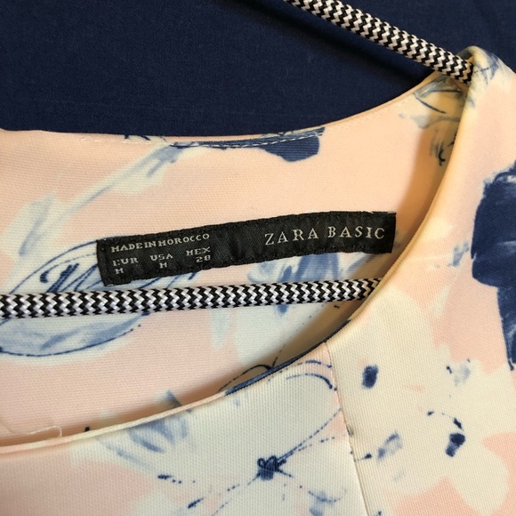 Zara Floral Dress with Ruffled Hem - Picture 4 of 7